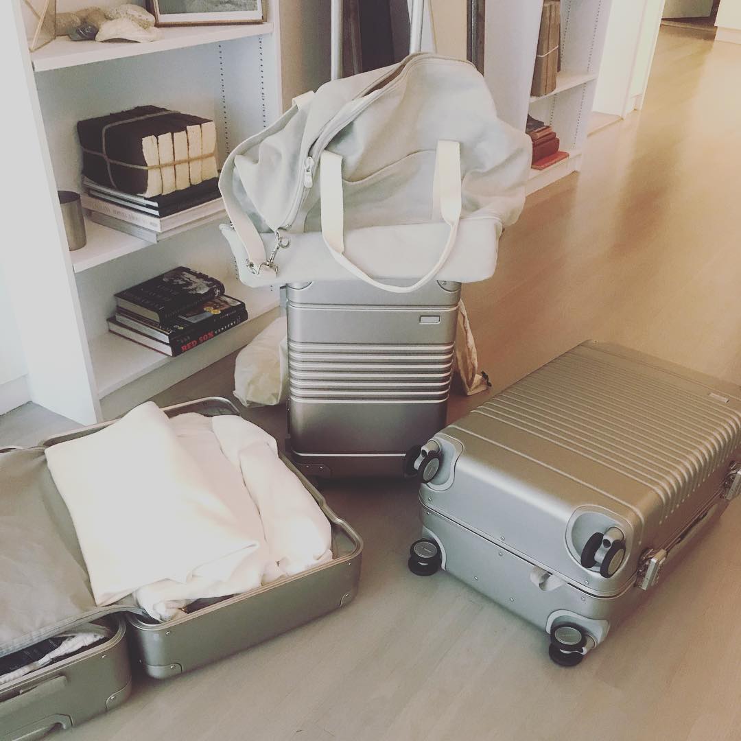 Flying Calm: Tips for Stress-Free Travel