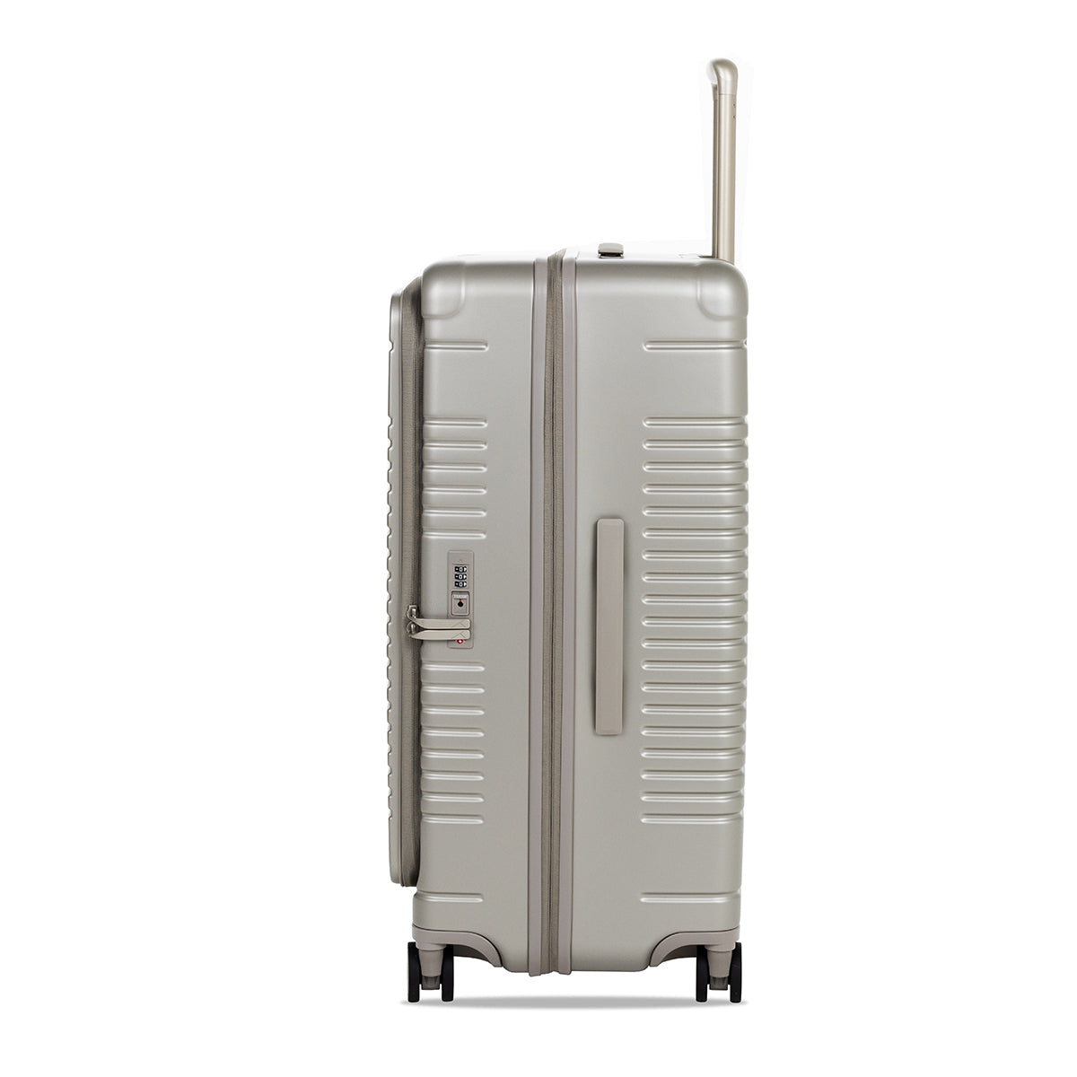 champagne trunk side view