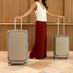 Champagne top-load expandable trunk large, lifestyle shot