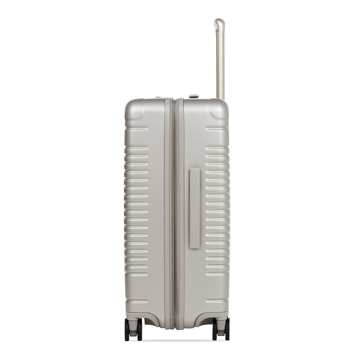 Side view of the expandable check-in medium in champagne